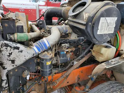 USED 1994 INTERNATIONAL 8200