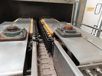 BEVCO low level gripper rinser with fallen bottle detector
