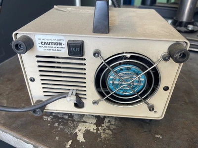 MCBAIN INSTRUMENTS FOI-1 Light Source | PM Machines (3)