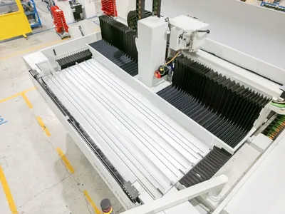 CMS ANTARES MK3 26/17 5-Axis CNC Routers | TechMach (5)