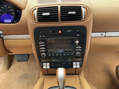 USED 2010 PORSCHE CAYENNE