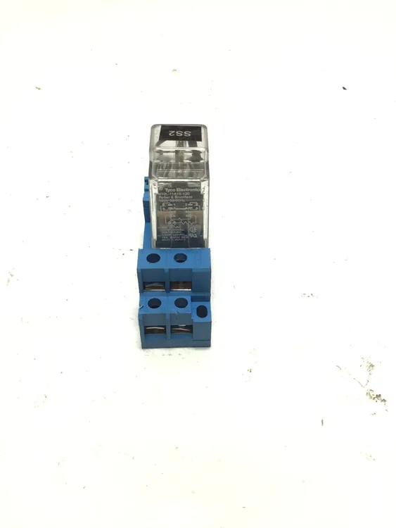 Used TYCO/POTTER & BRUMFIELD _UNKNOWN_ Relays & Switches | Moses B Glick #990960