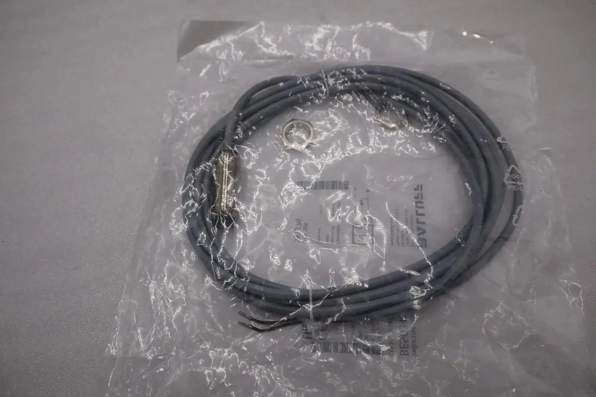 NEW BALLUFF BES516-3024-SA2-03 STOCK H1418