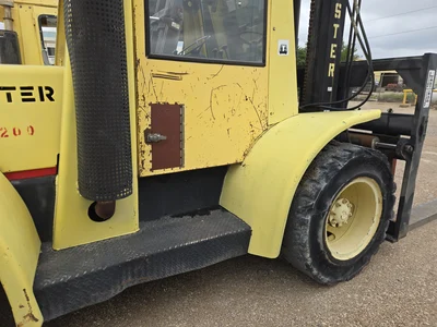 Hyster H200HS Diesel Forklift, Single Stage, Side Shift, 2,526.4 Hours Indicated