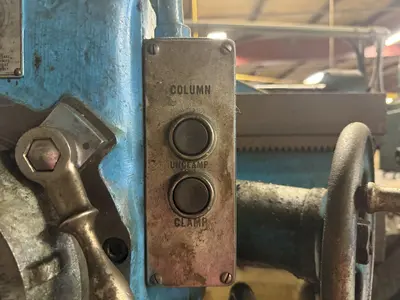 CARLTON Radial Arm Drill