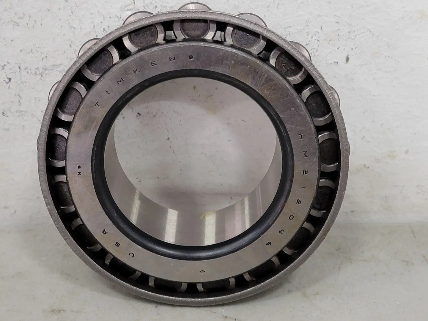 NEW TIMKEN HM212046