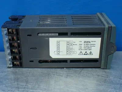 USED EUROTHERM 2216E/NS/VH/R1/FH/RF/2YM/ENG/EUO523