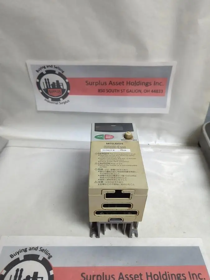 USED MITSUBISHI ELECTRIC FR-E520-0