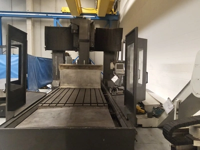 CORREA 5-face Bridge Type Plano Mill, in excellent condition, POA