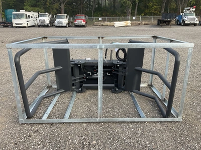 Used WOLVERINE BSH-12-75D SKID STEER BALE SQUEEZE HYDRAULIC ADJUSTABLE Bale Grabbers Michigan US | Miedema Asset Management Group #1579510