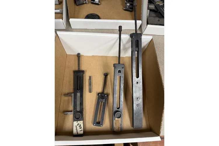 Used _UNKNOWN_ _UNKNOWN_ Preset Gages California US | KD Auctions #1359396