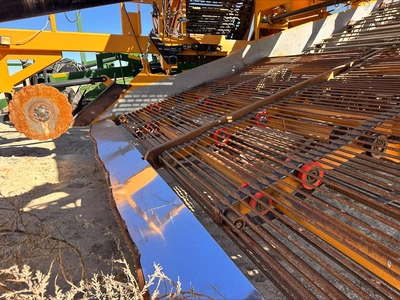 Used _UNKNOWN_ _UNKNOWN_ Self-propelled Harvesters Idaho US | Tri-Steel Manufacturing #1557213