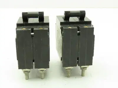 Eaton AM2R-D3-LC-07-D-A Circuit Breaker 1-2 Pole 30A 80/250V  Lot of 2