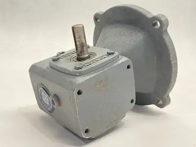 New | in-Stock Boston Gear Worm Gear Speed Reducer 40:1 0.17HP Speed Reducers Michigan US | Maverick Industrial Sales #1398443