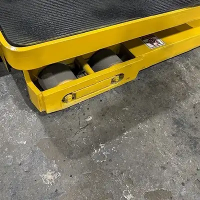 Used 2021 Yale OS030EF Order Pickers New York US | United Lift #1445351