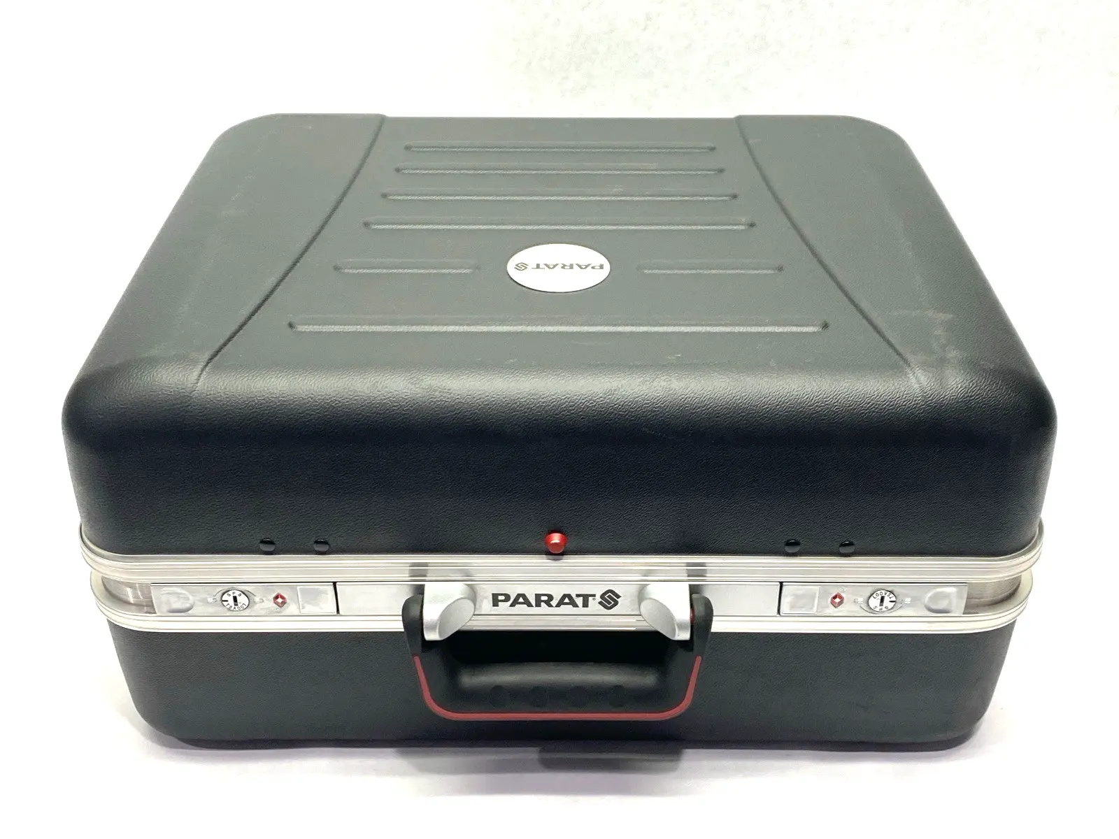 Parat Hard Shell Tool Case TSA Lock 18" x 14" x 9" - Open box