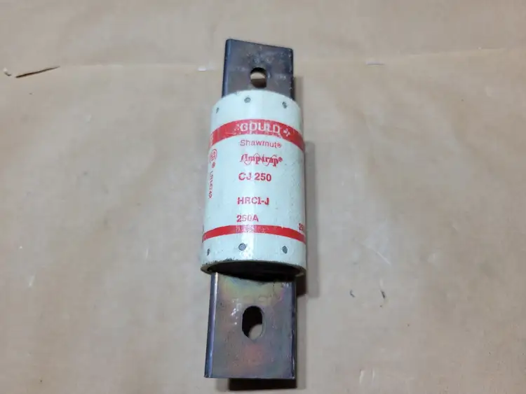 Used GOULD SHAWMUT CJ250 Misc Electrical & Power Parts British Columbia CA | Lenmark #1439185