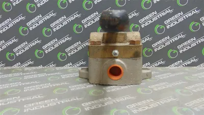 United Conveyor Corporation 1959-8 4-Way Hydraulic Valve 3/4" NPT Unused Surplus