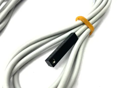 USED SMC AUTO SWITCH 2-COLOR INDICATION 3-WIRE 24VDC