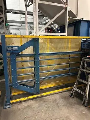 USED IPS WIDE MOUTH HORIZONTAL AUTOTIE BALER WITH SHEAR BLADE 30HP 8" CYLINDER AT864-30
