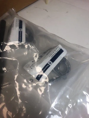 New | in-Stock Telemecanique XUS-LDMQ6A0440 Sensors Indiana US | J&J Industrial Supply #510981