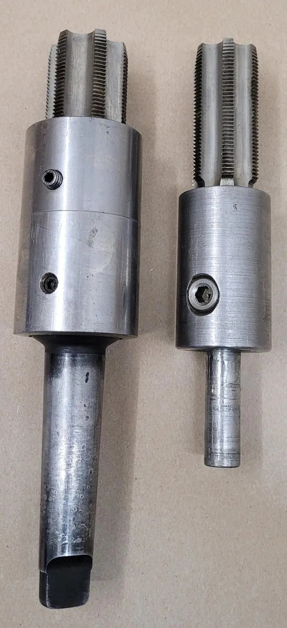 Used UNSPECIFIED 6 FLUTE TAPS Taps & Dies Kentucky US | Aucto #1308156
