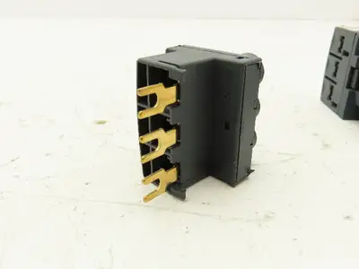Schneider LC1D09G7 Contactor 120V Coil 9A 600VAC 3PH 1NO/1NC 8Hp