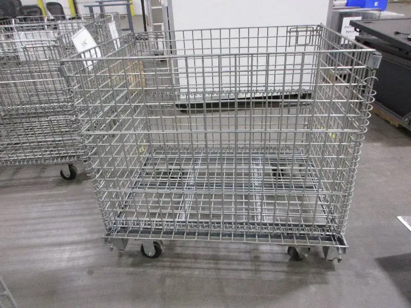U-LINE, COLLAPSIBLE, WIRE CONTAINER WITH CASTERS