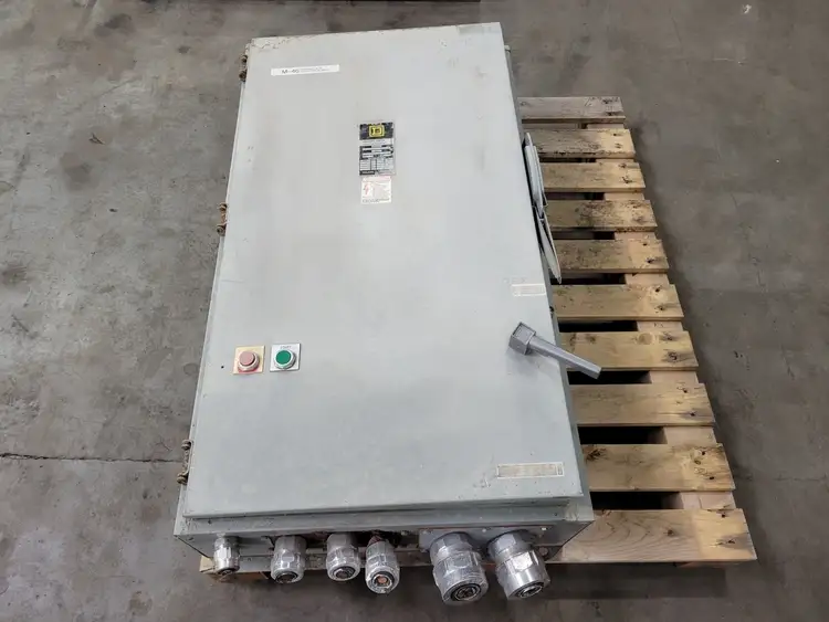Used SQUARE D CHU365AWK Switchgears British Columbia CA | Lenmark #243281
