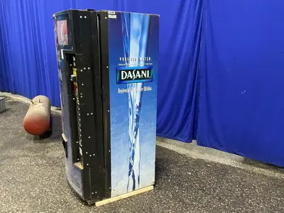 Used _UNKNOWN_ _UNKNOWN_ Vending Machines Ohio US | HGR 24 #1357987