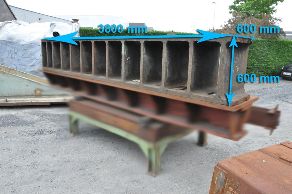 Clamping bloc 3800 x 600 x 600 mm