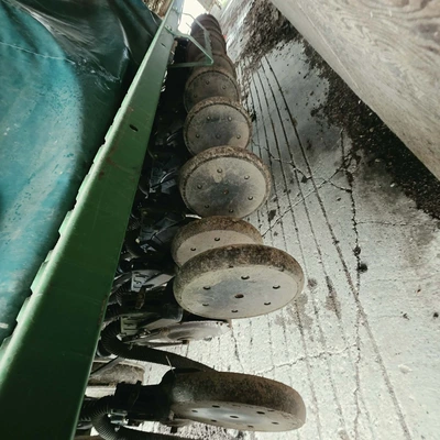 JOHN DEERE 455 Grain Drill | Iron Listing (55)