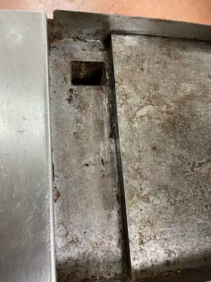 Used US Range Used U.S. Range Natural Gas 2 Burner 24" Range with 12" Flat Top Griddle and Oven Commercial Ranges Illinois US | Falcon Restaurant Supply #1376407