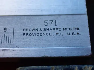 Used BROWN & SHARPE 571 Vernier Calipers Ohio US | HGR 24 #1233311