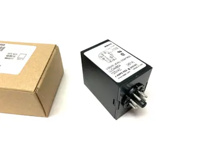 USED SSAC LITTELFUSE SINGLE-PROBE LIQUID LEVEL CONTROL 8-PIN 120VAC