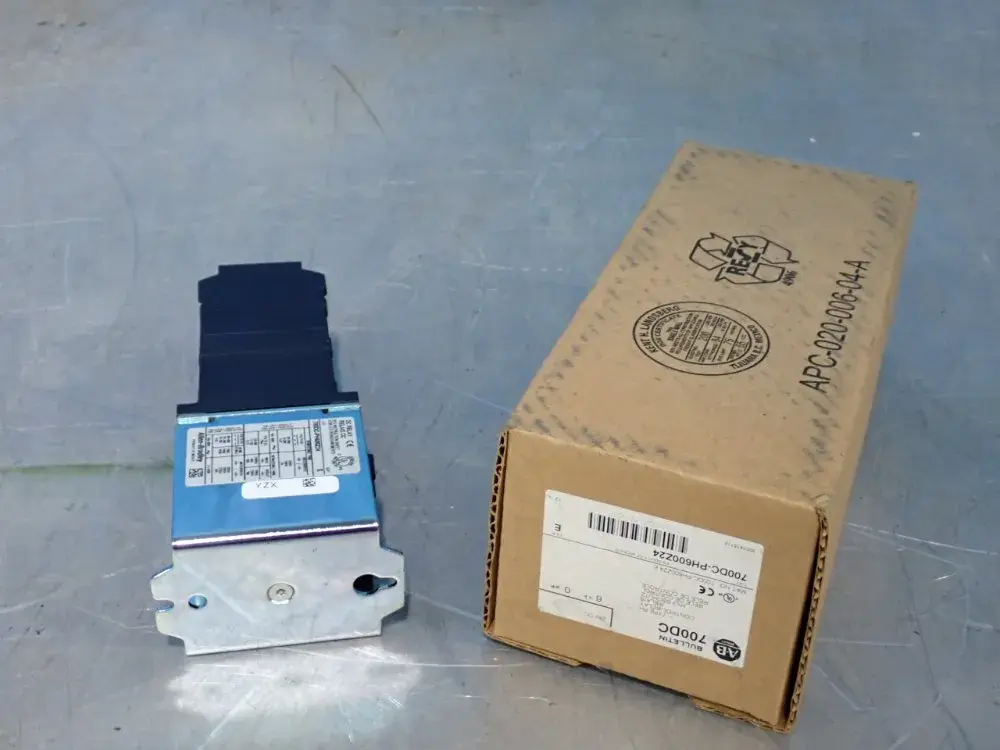 NEW ALLEN BRADLEY 700DCPH600Z24