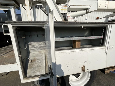 Used 2015 FORD F750 Bucket (boom) trucks California US | Big Truck & Equipment #1412299