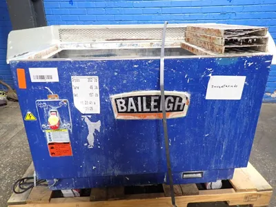 Baileigh 39" X 21" Downdraft Table