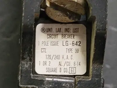 USED SQUARE D QO130