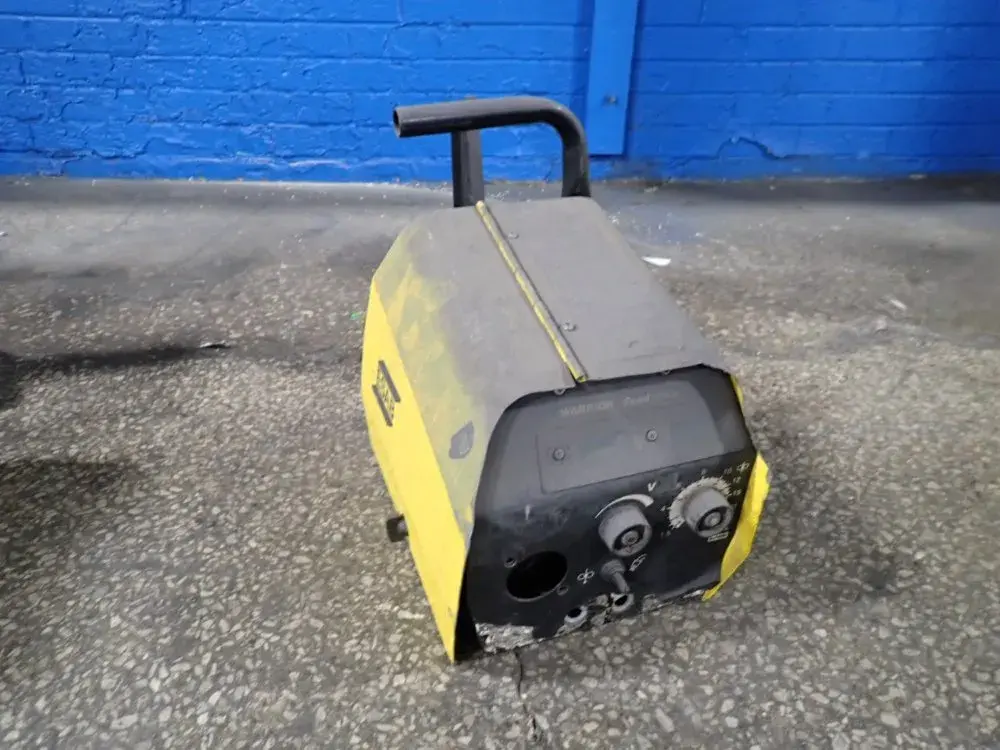 Used ESAB WARRIOR FEED 304W Welding Machinery (Other) Ohio US | HGR 24 #1048305