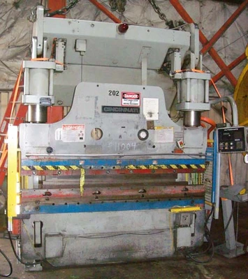 USED CINCINNATI 230ASX6FT