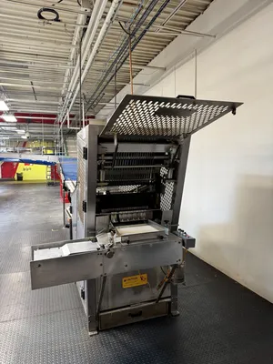 2011 UBE 25 Bread Slicers | Envoy Equipment LLC (3)