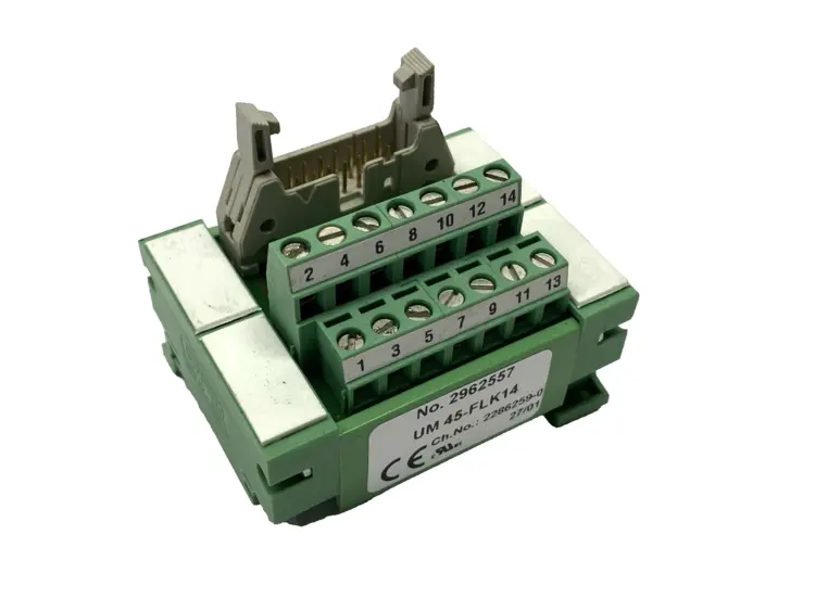 Used PHOENIX CONTACT TERMINATION BOARD 2962557 BROKEN DIN LATCH Terminal Blocks Michigan US | Maverick Industrial Sales #1090435