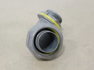 NEW THOMAS & BETTS CI6708