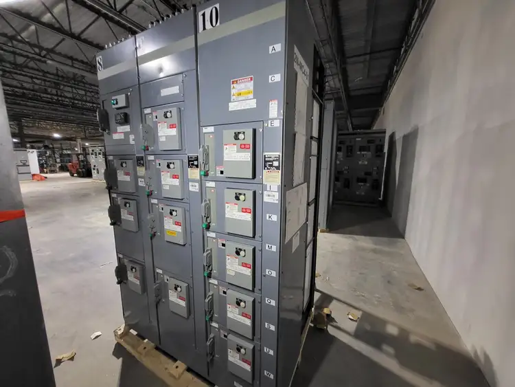 Used SQUARE D MODEL 6 Misc Electrical & Power Parts British Columbia CA | Lenmark #836375