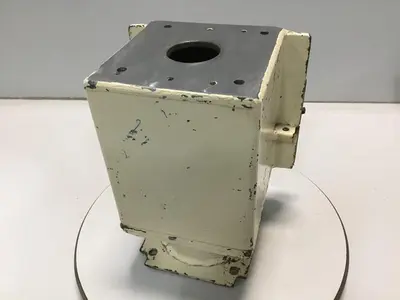 USED METAL FABRICATOR MAGNET