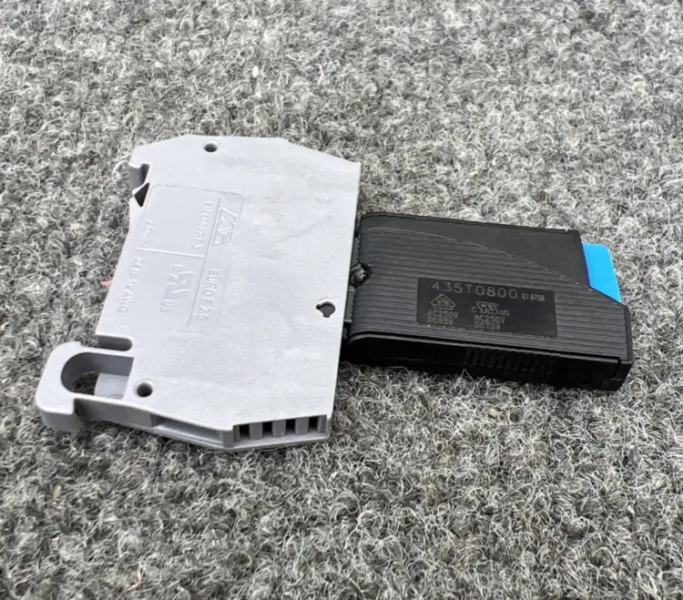 Used Morsettitalia EURO F 2.5 Fuse Accessories California US | Davliegogo LLC #1708405