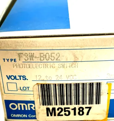 NEW OMRON F3W-B052 PHOTOELECTRIC SWITCH SET F3WB052
