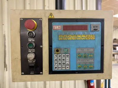 USED YLM CR-T38D