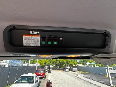 Used 2015 FREIGHTLINER 108SD Service & Utility Trucks Florida US | Truck and Van Outlet #1509214